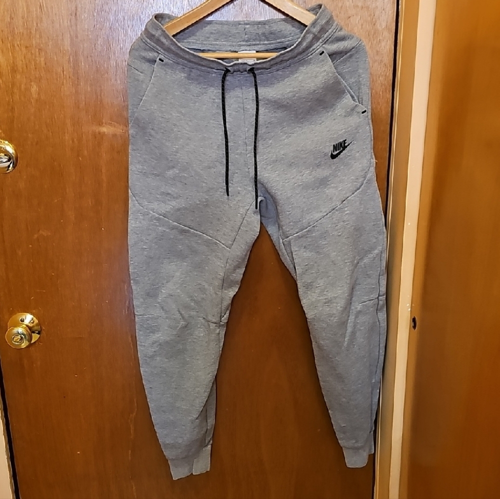 Nike Gray Heather Joggers with Black Drawstring
